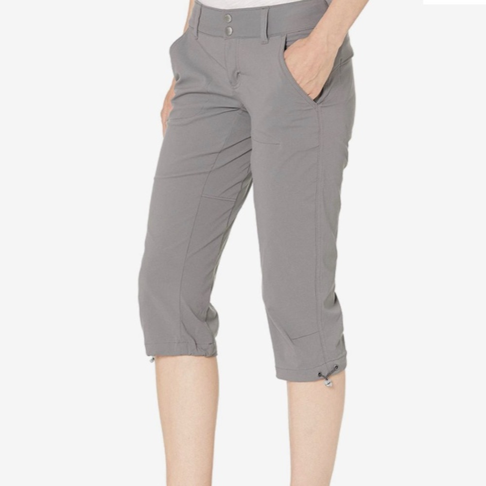 Womens cargo   Columbia capris